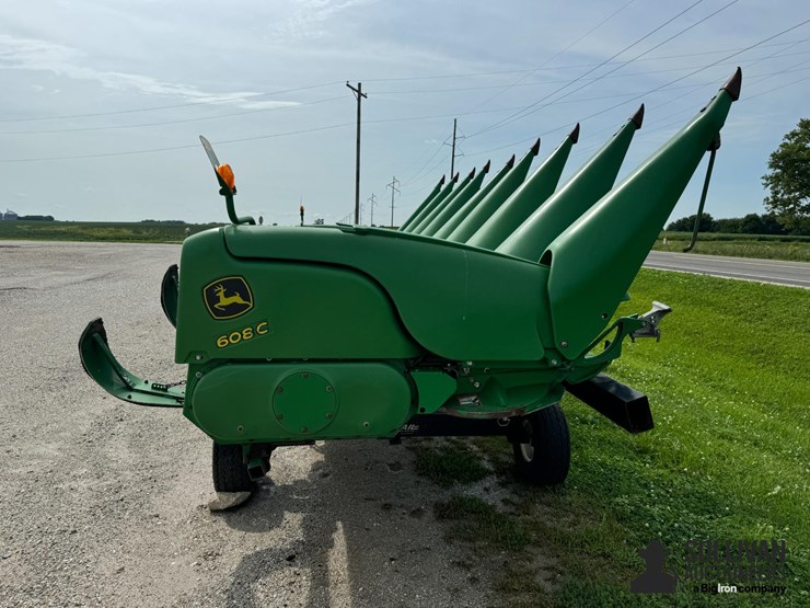 2014-john-deere-608c-stalkmaster-image-6