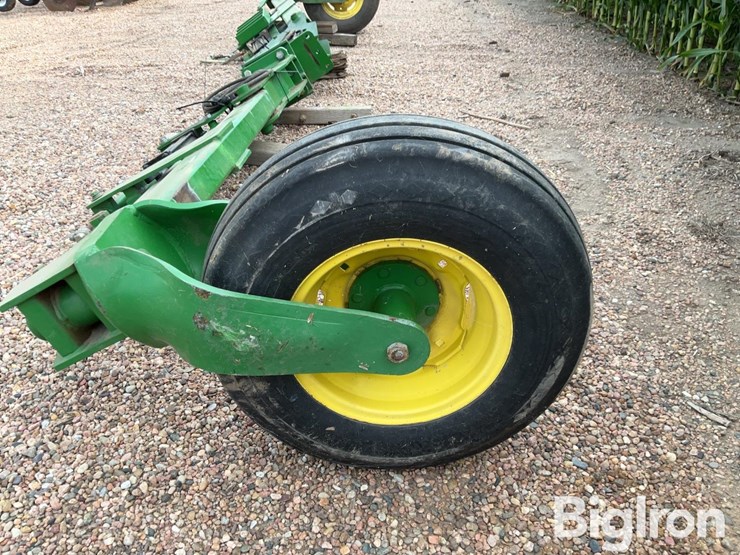 john-deere-lift-assist-brackets-&-wheels-image-20