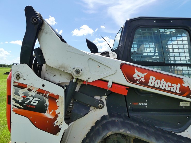 2022-bobcat-t76-image-7