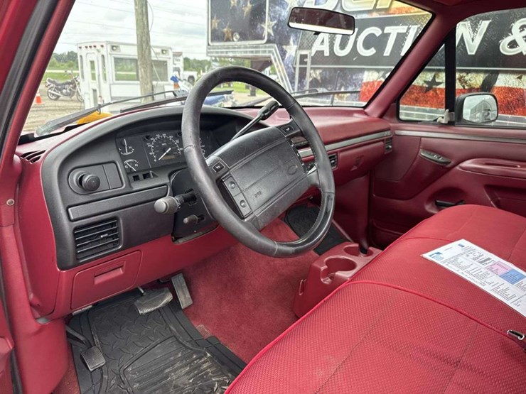 1995-ford-f150-image-13