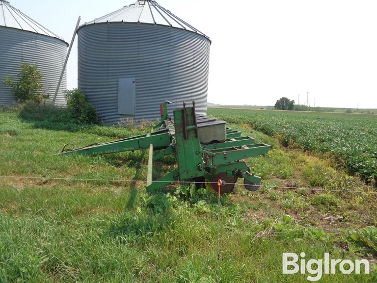 john-deere-7000-image-8