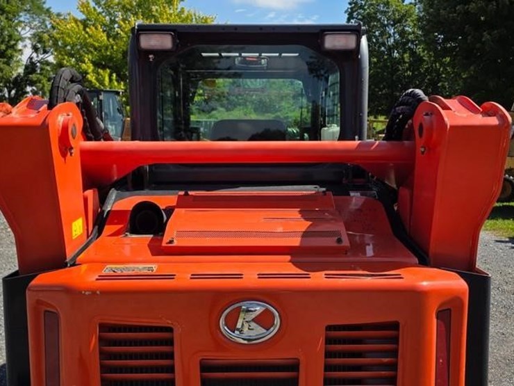 kubota-svl75-2-image-21