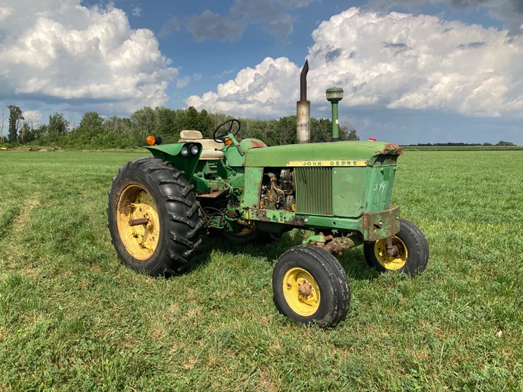 john-deere-3020-image-5
