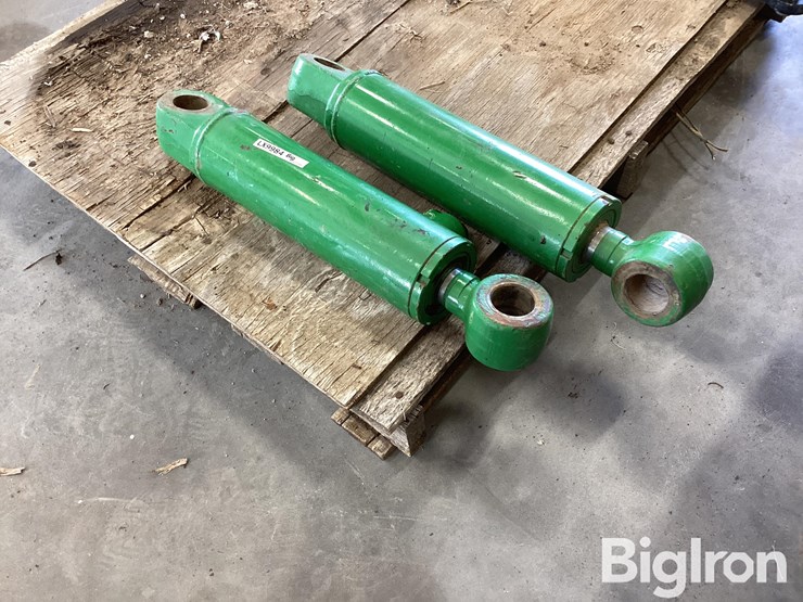 john-deere-24-image-7