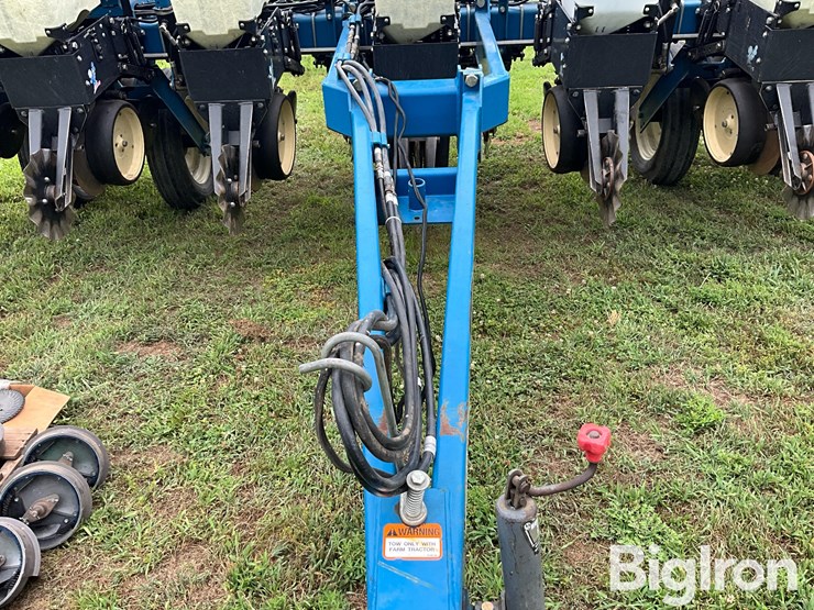 2000-kinze-2000-image-9