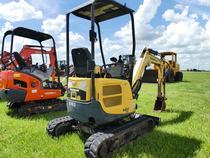 2017-yanmar-v1017-image-3