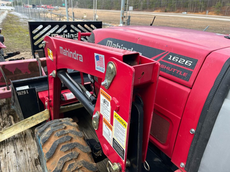 2021-mahindra-1626s-compact-utility-tractor-w/loader-&-bucket-image-9