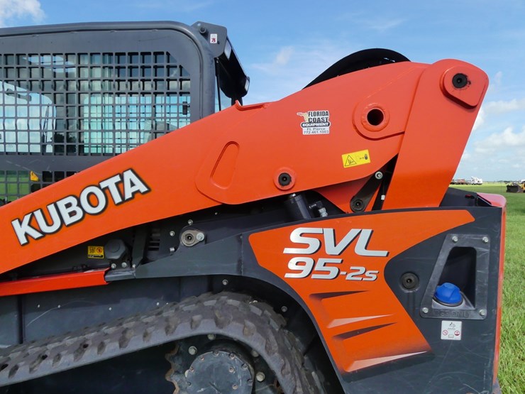 kubota-svl95-2s-image-8