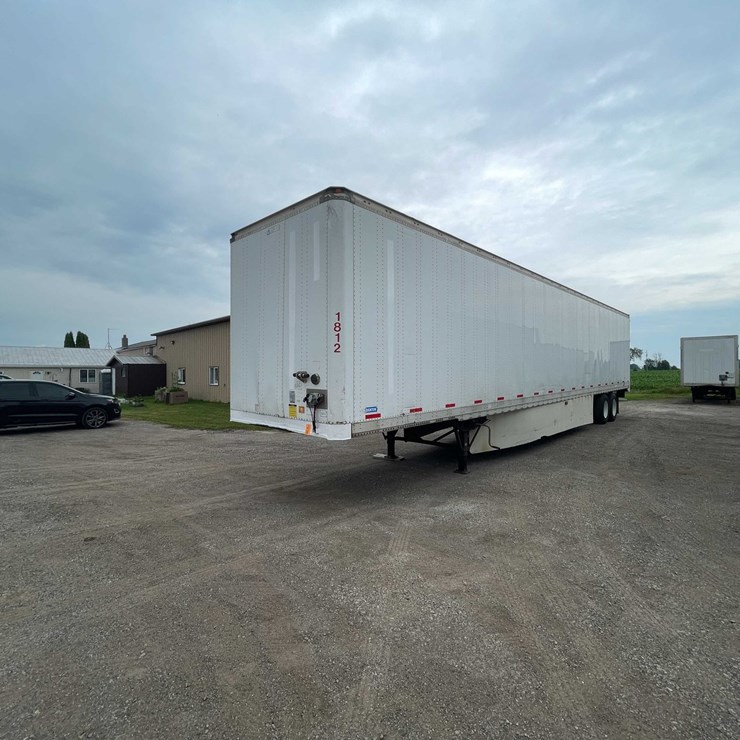 2015 STOUGHTON TRAILER