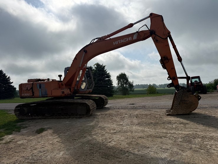 2000-hitachi-ex200-lc-image-4