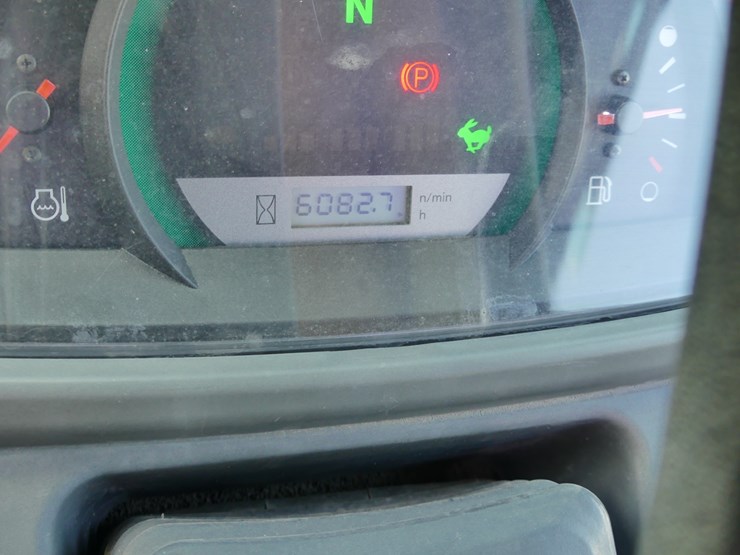 kubota-r530-image-17