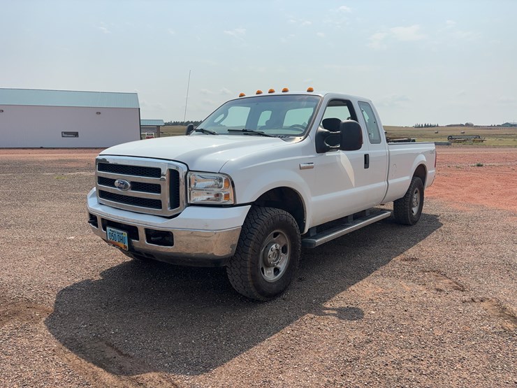 2005-ford-f250-image-1