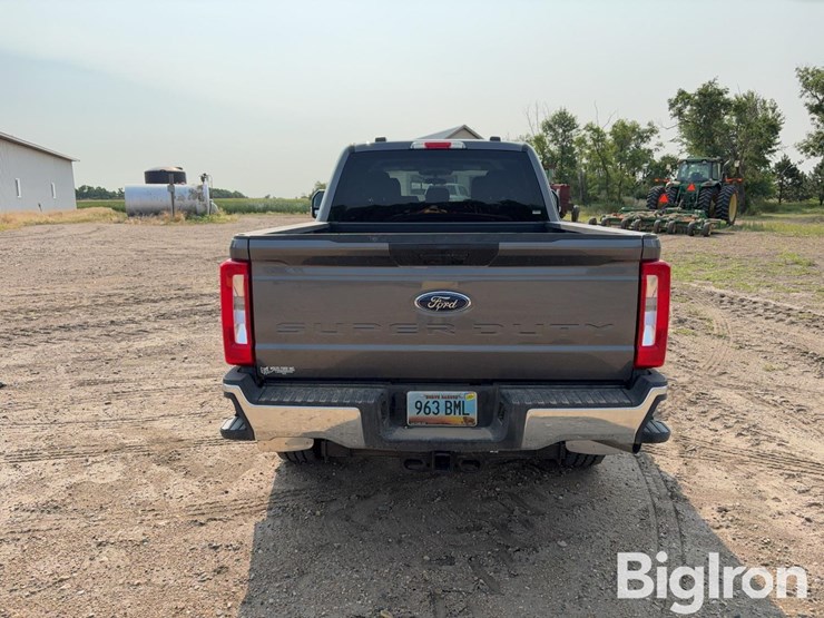 2025-ford-f350-image-6