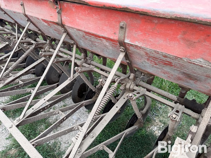 deere-tires-image-12