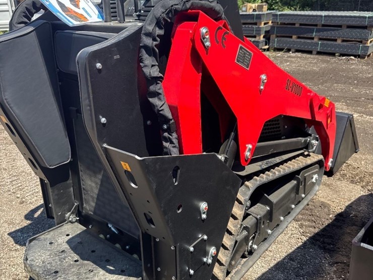 new-sdlool-co-kubota-diesel-stand-on-skidloader-model-sl-v1000-image-5