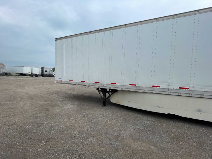 2015-stoughton-trailer-image-2