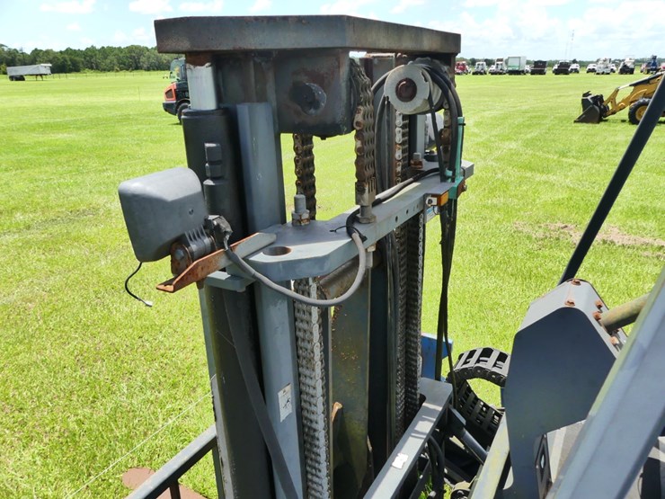 2005-princeton-piggyback-forklift-image-12