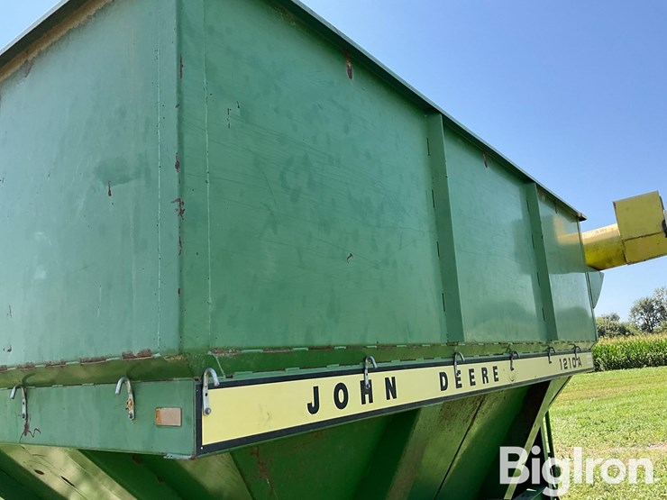 john-deere-1210a-image-16
