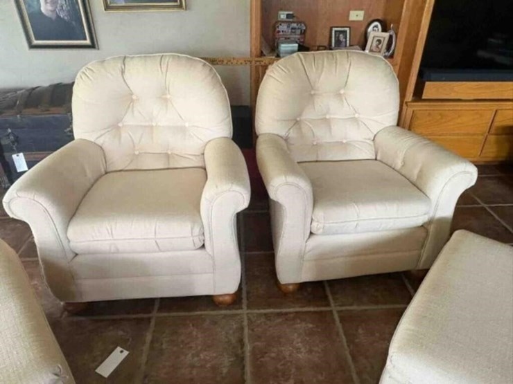 2-cream-armchairs-and-ottoman-image-2