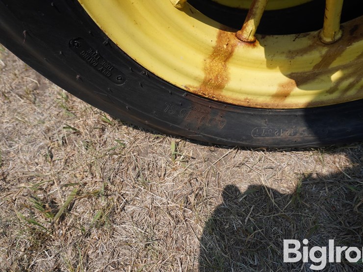 john-deere-a-image-14