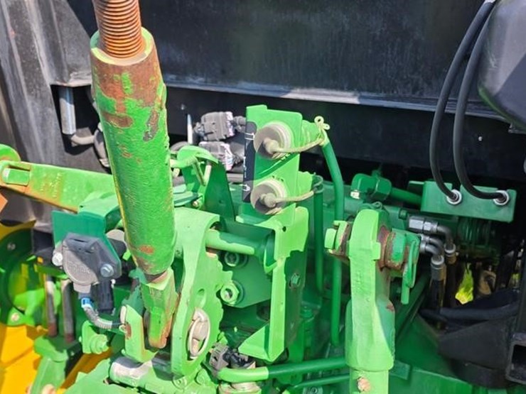 john-deere-5055e-image-23