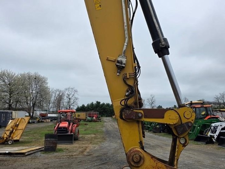 2018-caterpillar-m322f-image-8
