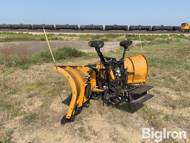 meyers-super-v-snowplow-image-7
