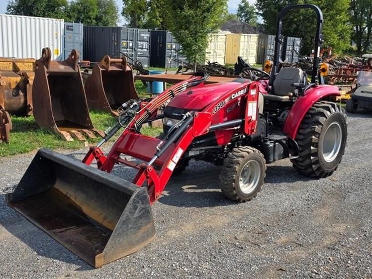 case-ih-farmall-35c-image-1