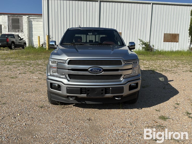 2020-ford-f150-platinum-image-2