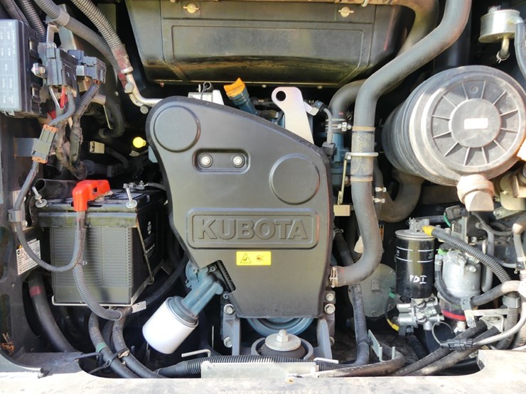 kubota-svl75-3-image-12
