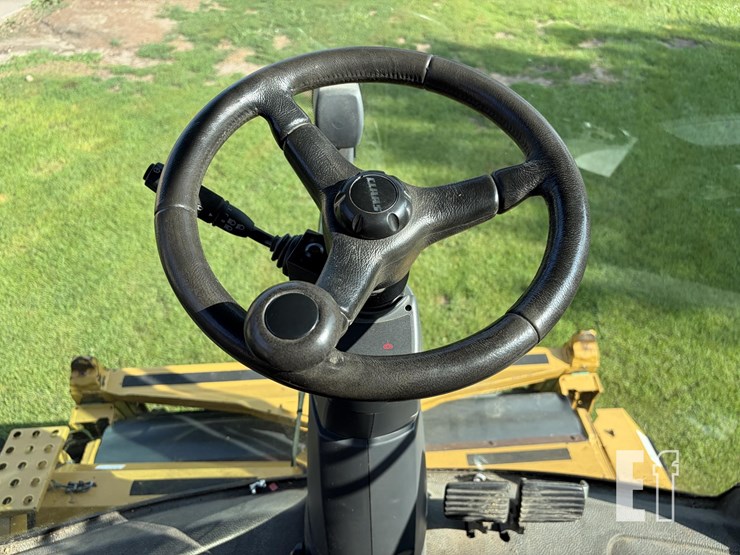 2013-claas-lexion-760-image-23