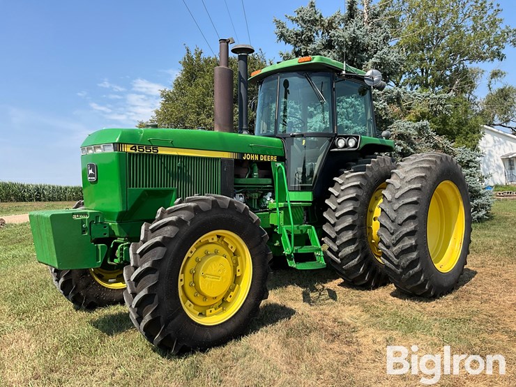 1989-john-deere-4555-image-1