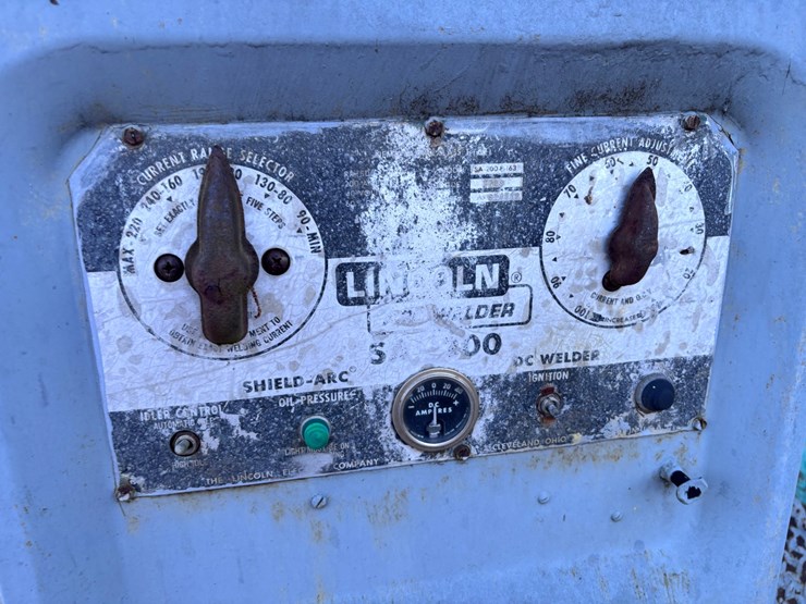 #3525-•-lincoln-welder-shield-arc-welder-mounted-on-trailer-image-5