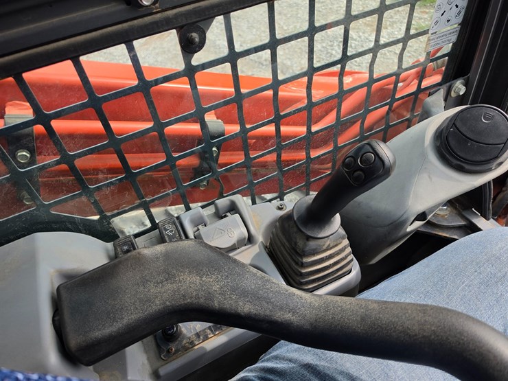 2018-kubota-svl95-2s-image-20