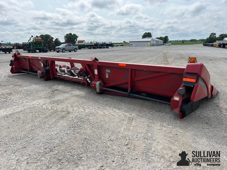 case-ih-2212-image-5