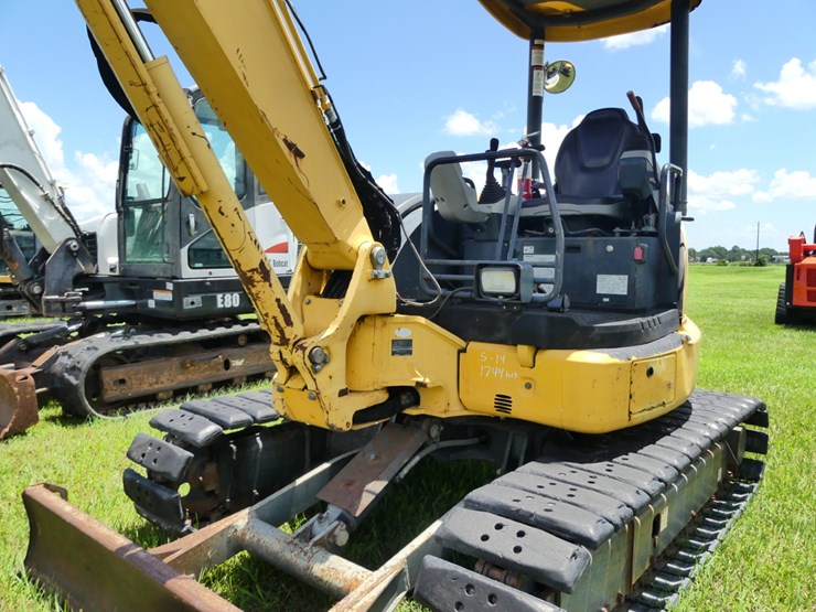 komatsu-pc45-5-image-9