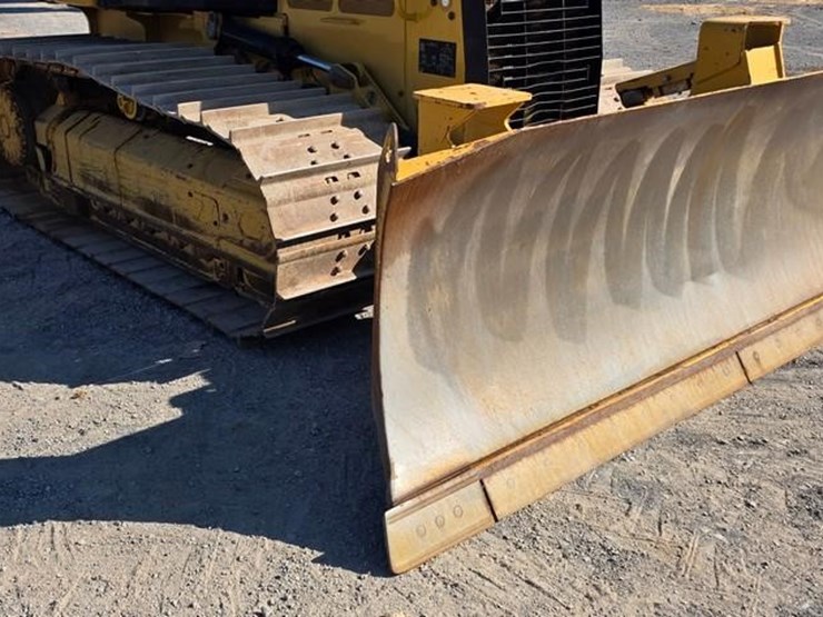 2020-caterpillar-d5k2-lgp-image-47