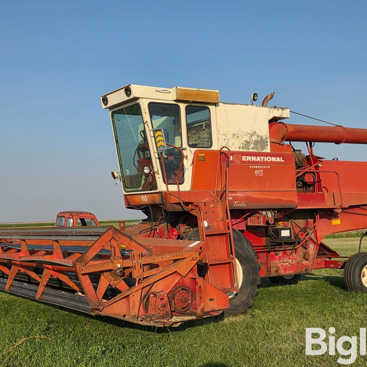 INTERNATIONAL 915