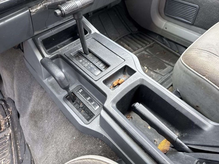 1996-jeep-cherokee-image-16
