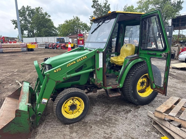john-deere-4300-image-6
