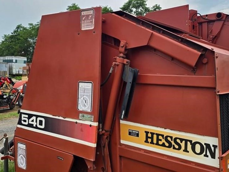 hesston-540-image-10
