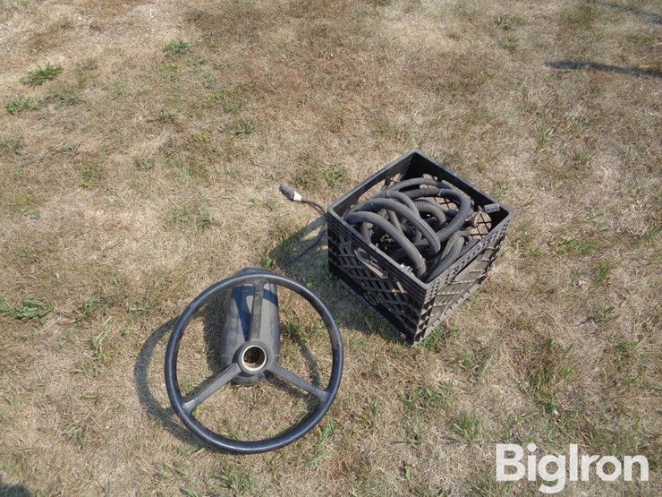 john-deere-100-image-6