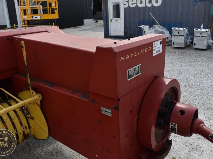 new-holland-311-image-16