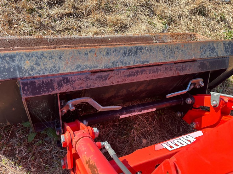 2021-kioti-ck2610hb-compact-utility-tractor-w/kl4030-loader-image-11