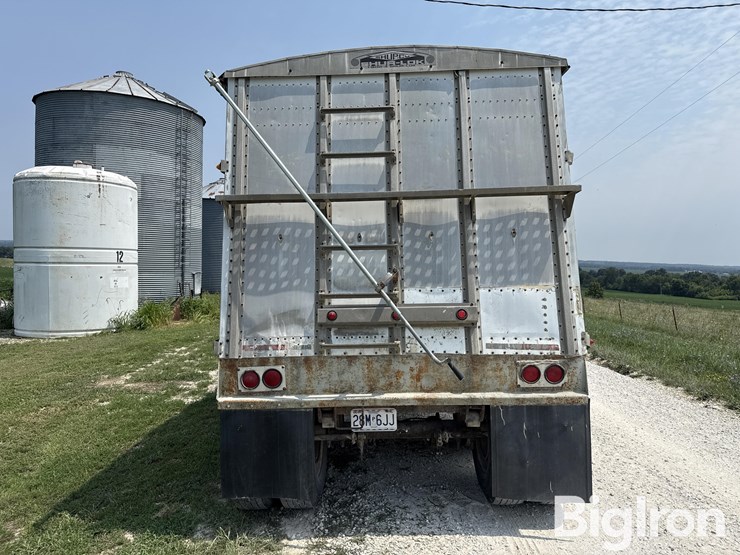 1988-merritt-grain-trailer-image-6