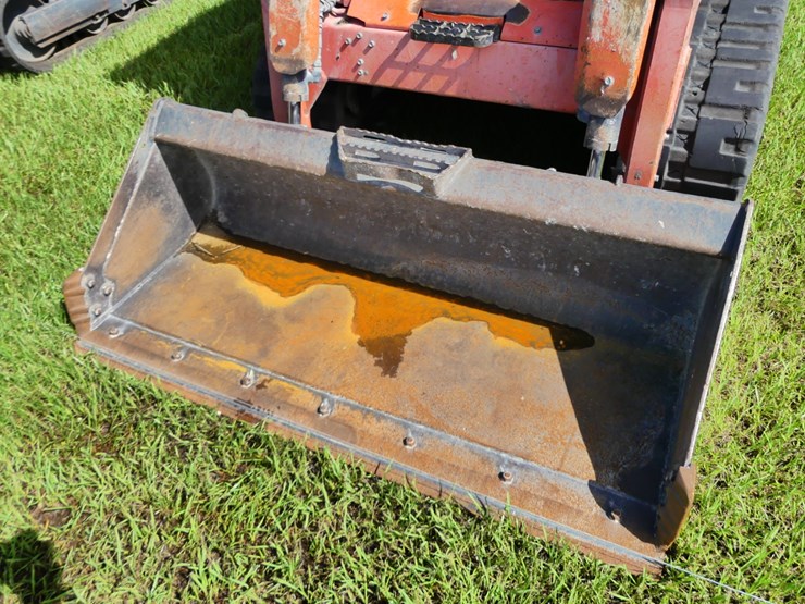 kubota-svl75-2-image-9