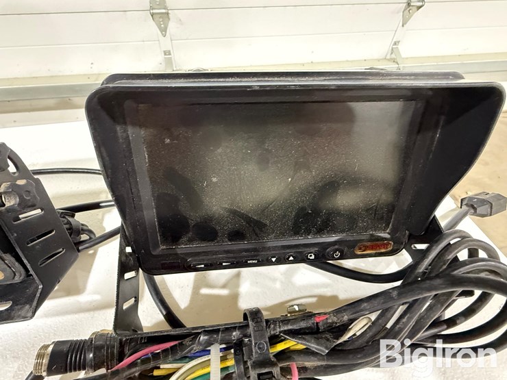 john-deere-cab-mounting-brackets-&-cab-accessories-image-20