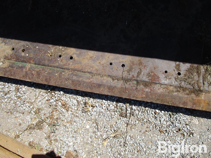 john-deere-725-image-12