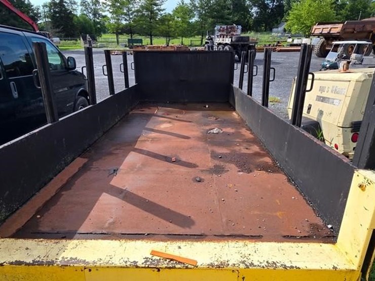 rolloff-metal-flat-bed-image-12