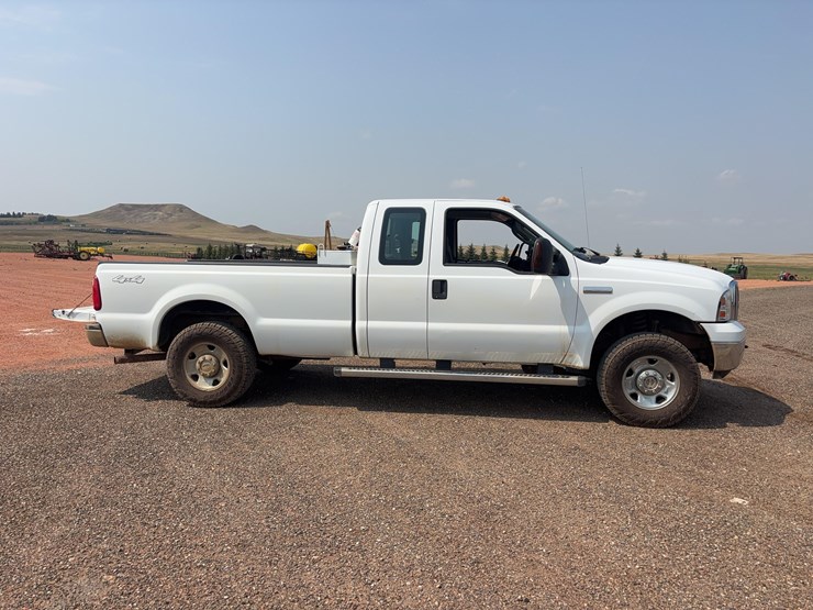 2005-ford-f250-image-4